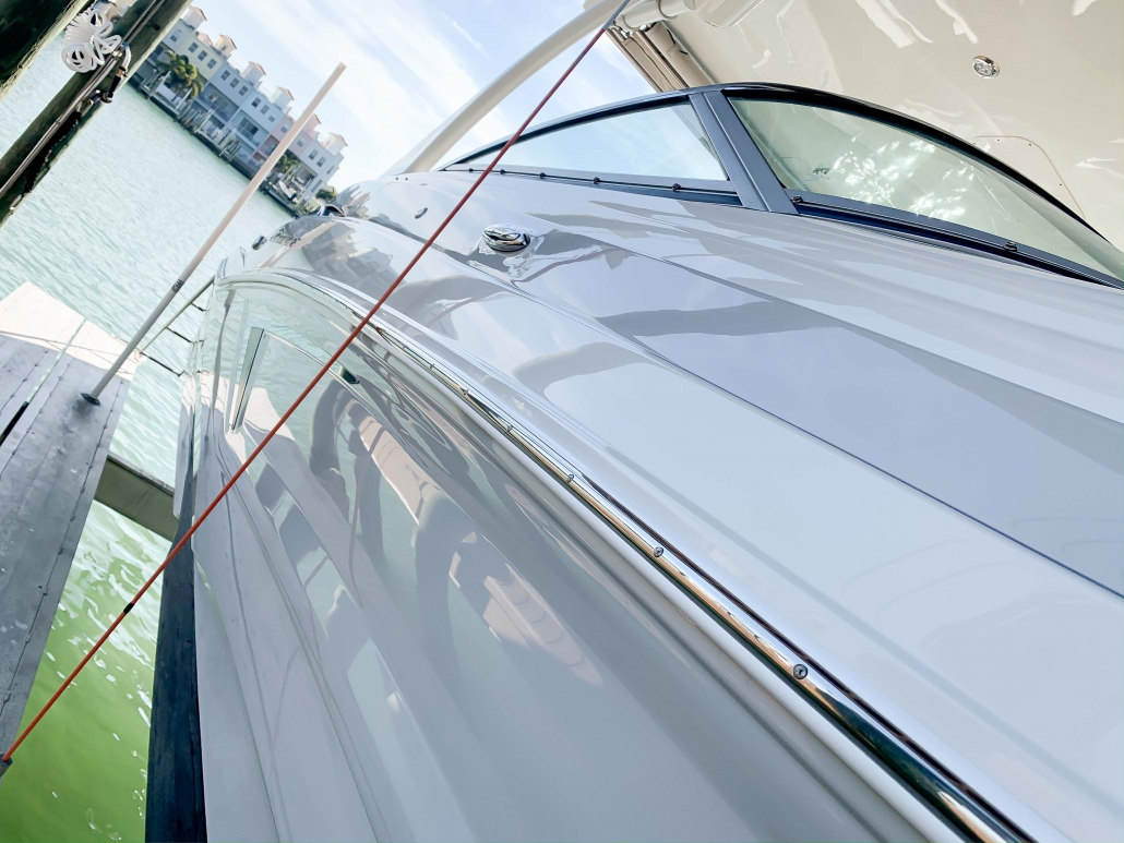 Crownline Bow Rider 29ft. - Photo 03