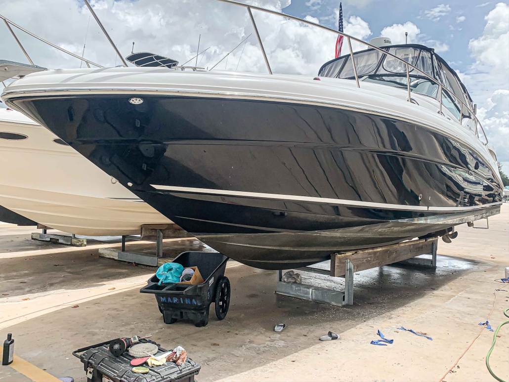 Sea Ray 340 Top side detailing - Photo 03