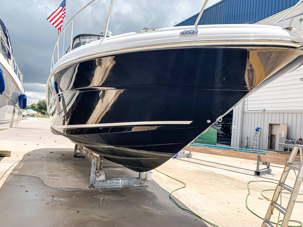 Sea Ray 340 Top side detailing - Photo 08