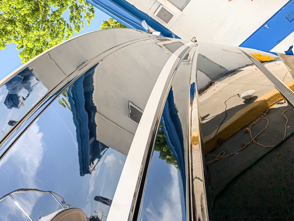 Sea Ray 340 Top side detailing - Photo 10