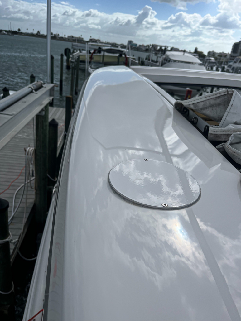 Regal 33 - Photo 12