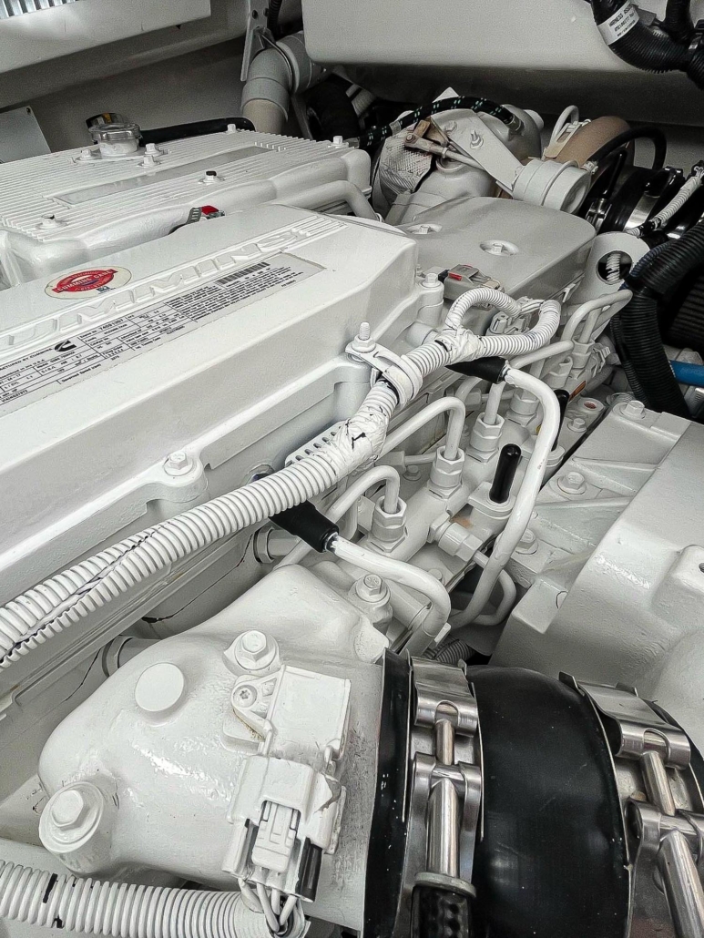 Viking engine room detailing - Photo 05
