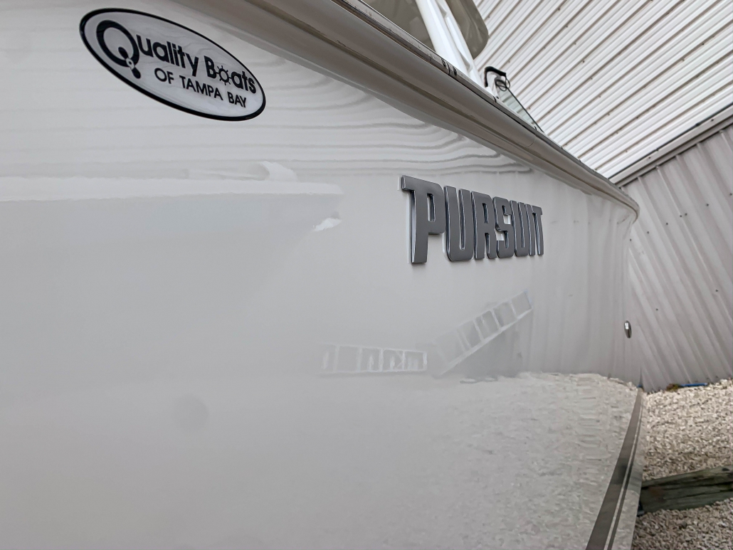 Pursuit 235 - Photo 12