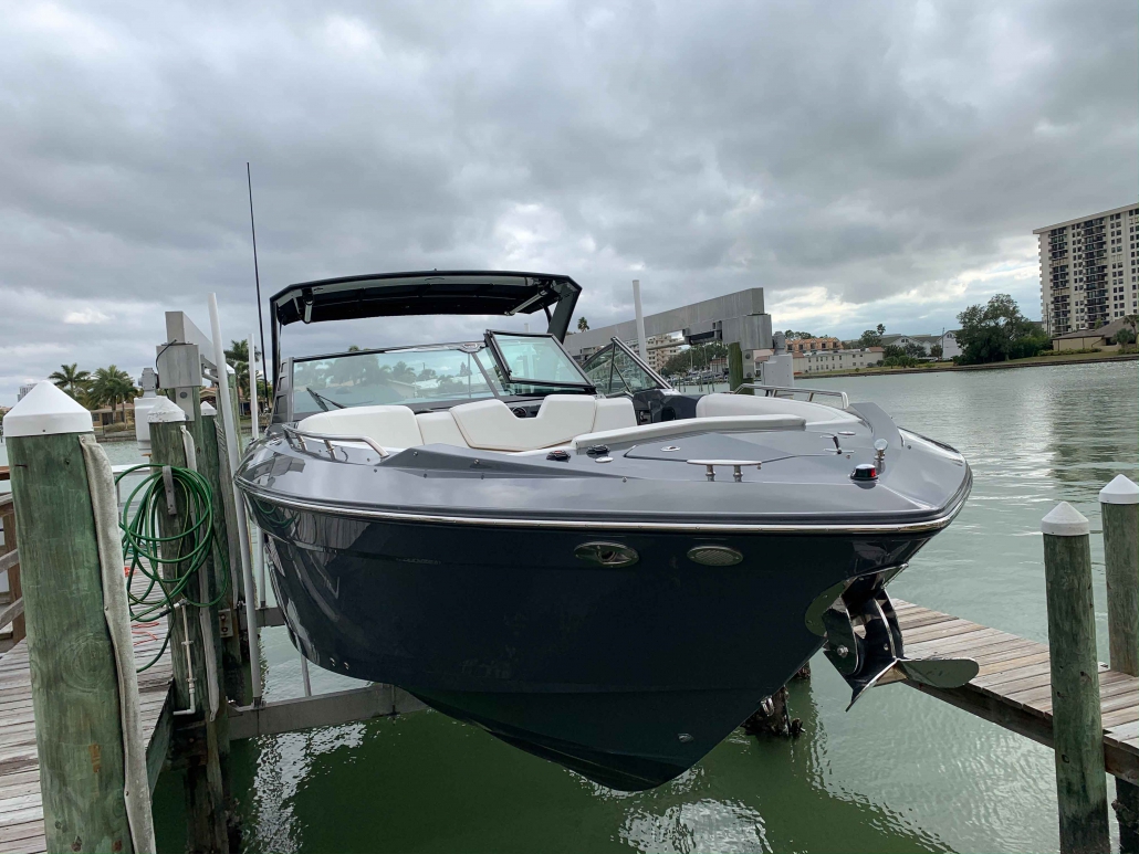 Cruisers Yachts 338 - Photo 05