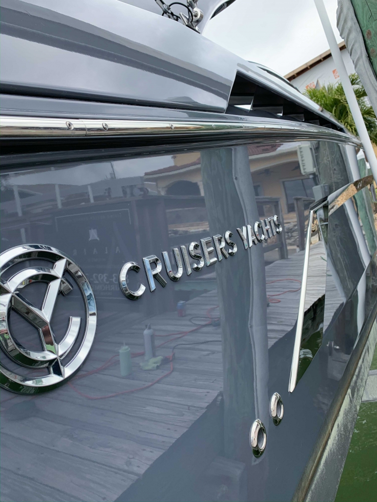 Cruisers Yachts 338 - Photo 08