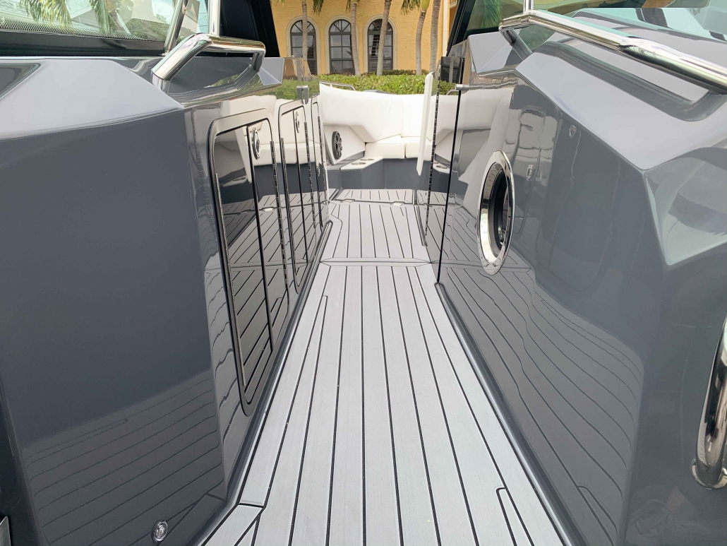 Cruisers Yachts 338 - Photo 18
