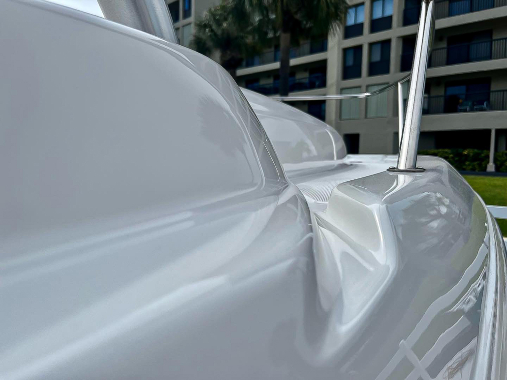 Boston Whaler 32 - Photo 08