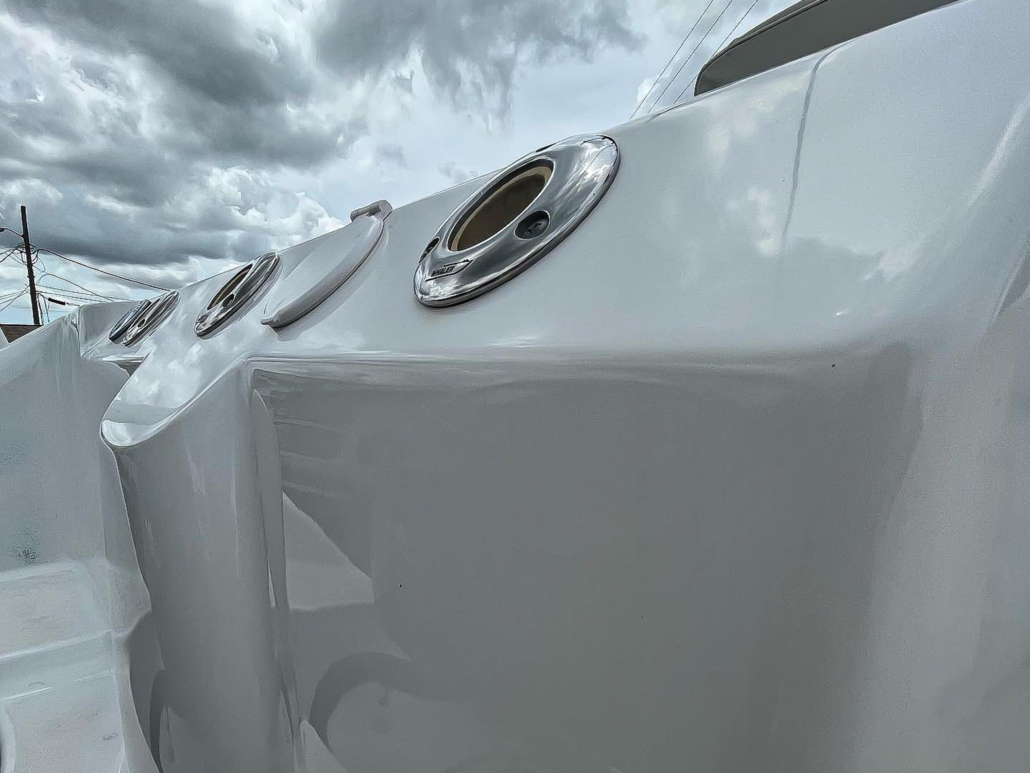 Boston Whaler - Photo 06